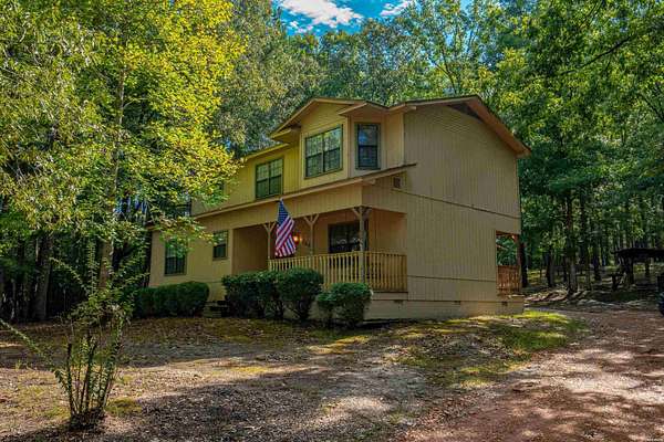 1.59 Acres of Land with Home for Sale in Arkadelphia, Arkansas