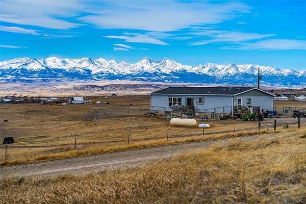 20.1 Acres of Land with Home for Sale in Big Timber, Montana