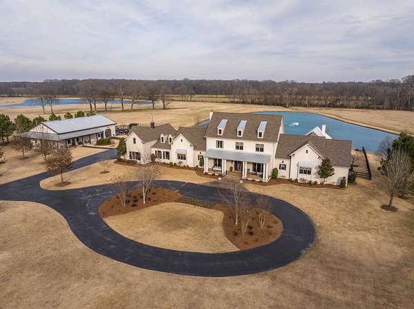 20.6 Acres of Land with Home for Sale in Piperton, Tennessee