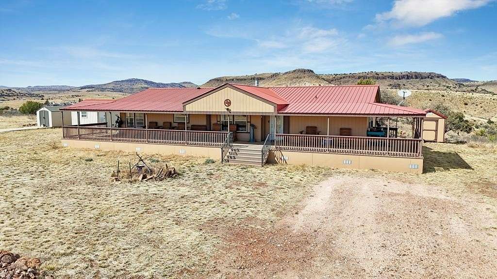 33 Acres of Land with Home for Sale in Fort Davis, Texas
