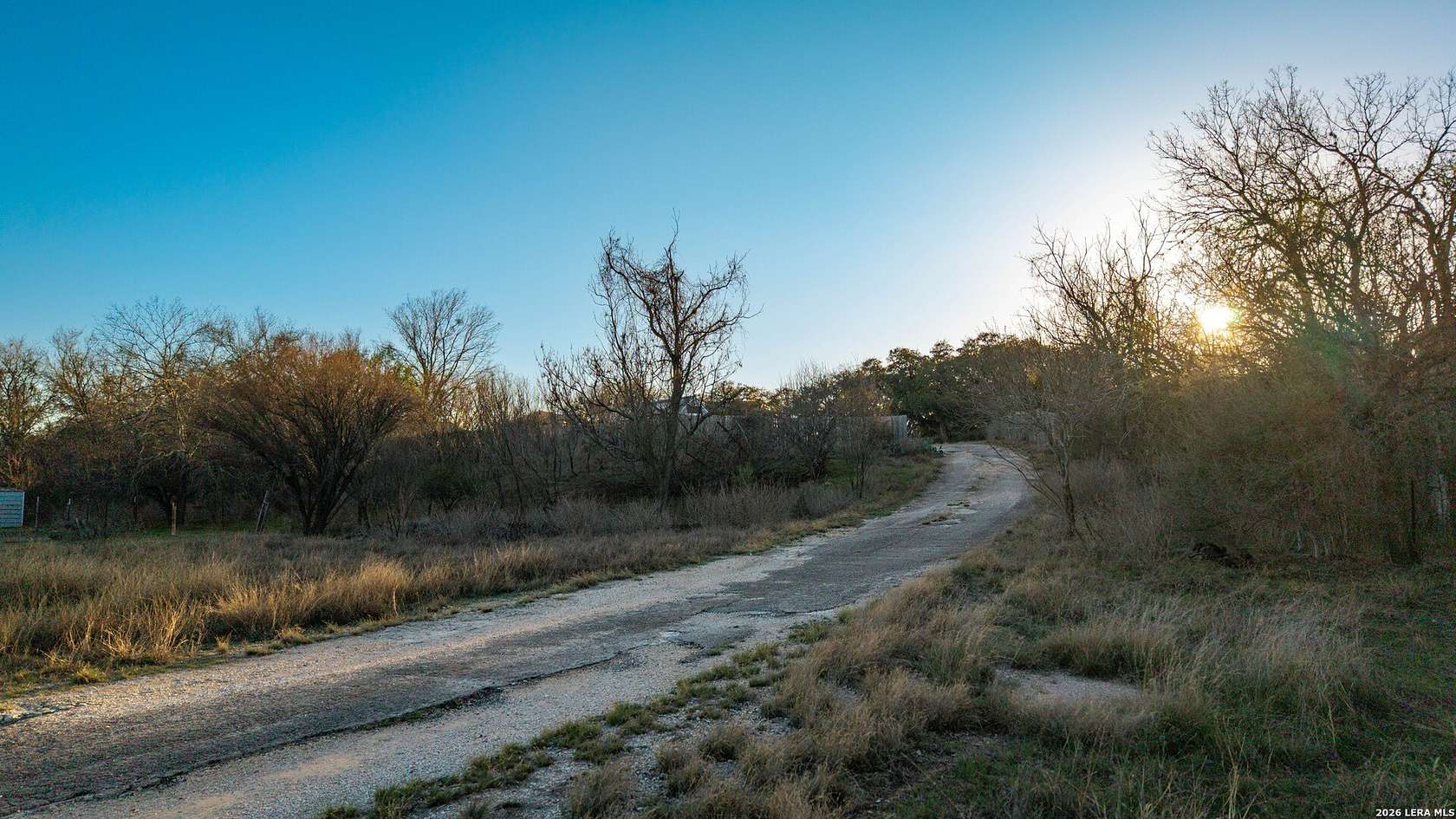 3.59 Acres of Improved Residential Land for Sale in New Braunfels, Texas