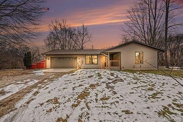 11 Acres of Recreational Land with Home for Sale in Howell, Michigan