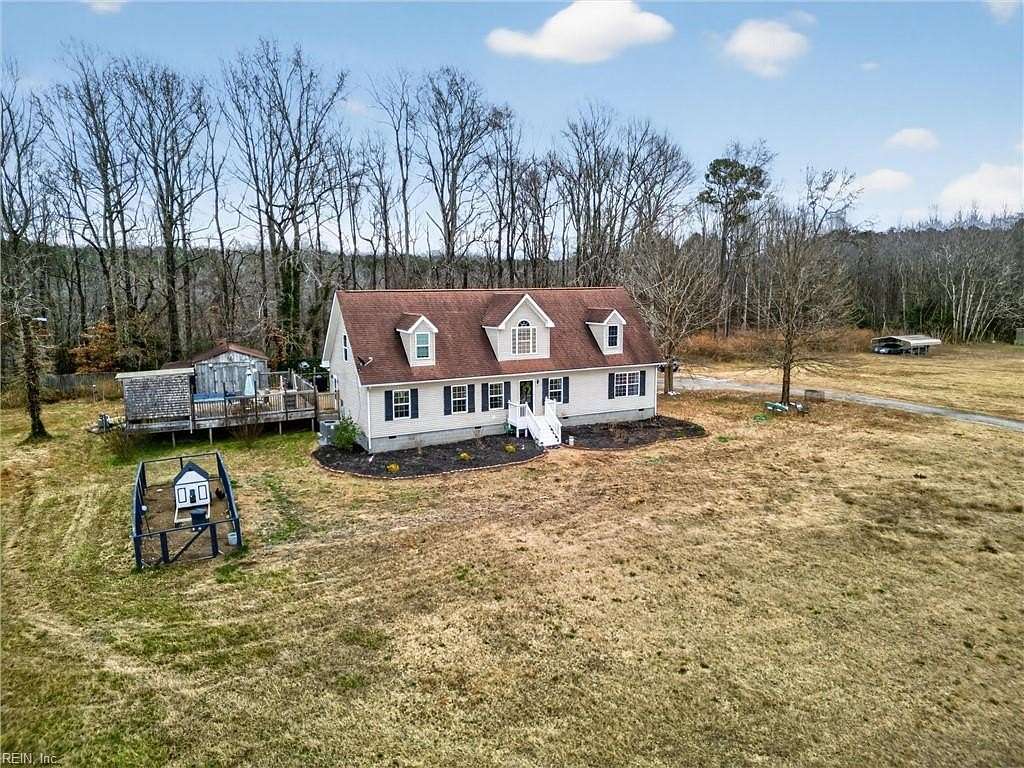 33.5 Acres of Land with Home for Sale in Suffolk, Virginia
