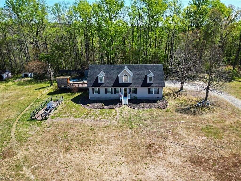 33.5 Acres of Land with Home for Sale in Suffolk, Virginia