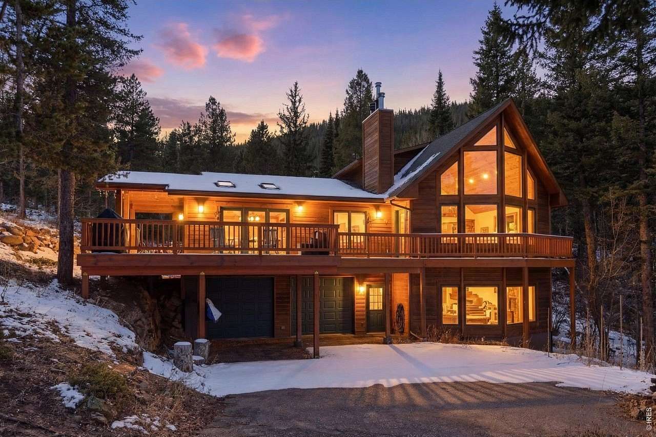 1.9 Acres of Land with Home for Sale in Estes Park, Colorado