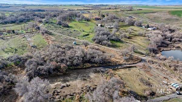 1.6 Acres of Land for Sale in Buhl, Idaho