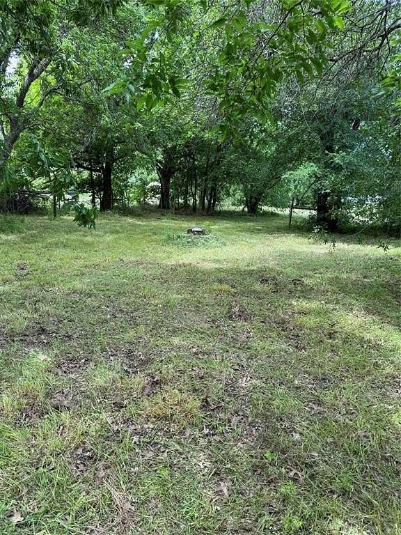 0.31 Acres of Residential Land for Sale in Gainesville, Texas