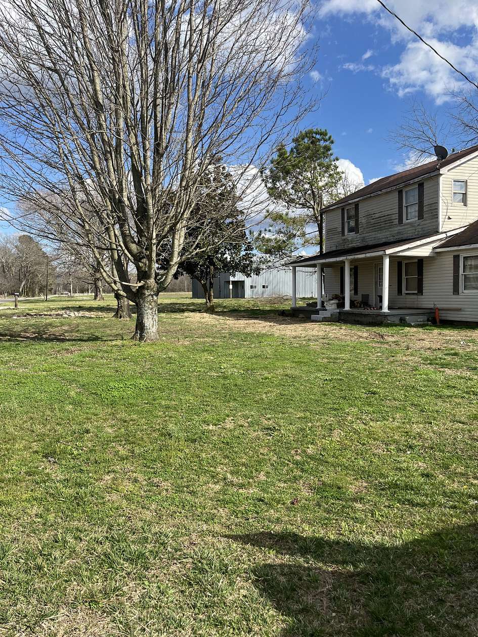 2 Acres of Residential Land for Sale in Hillsboro, Tennessee