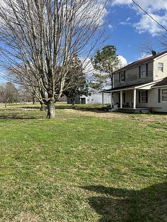 2 Acres of Residential Land for Sale in Hillsboro, Tennessee