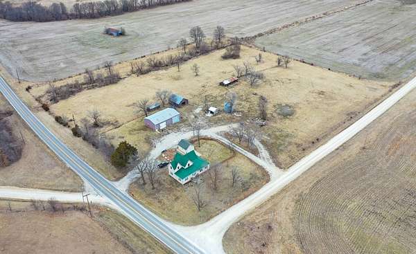 10 Acres of Land with Home for Sale in Brookfield, Missouri
