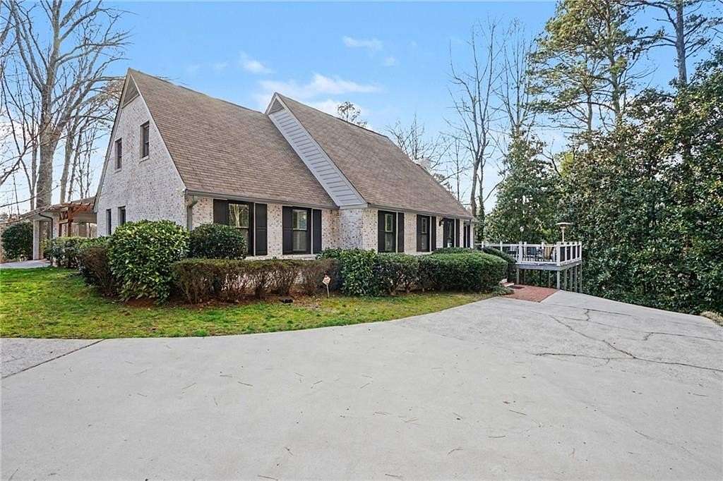 2.44 Acres of Land with Home for Sale in Snellville, Georgia