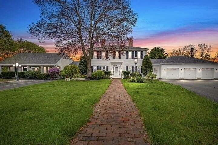 2.6 Acres of Improved Mixed-Use Land for Sale in Scarborough, Maine