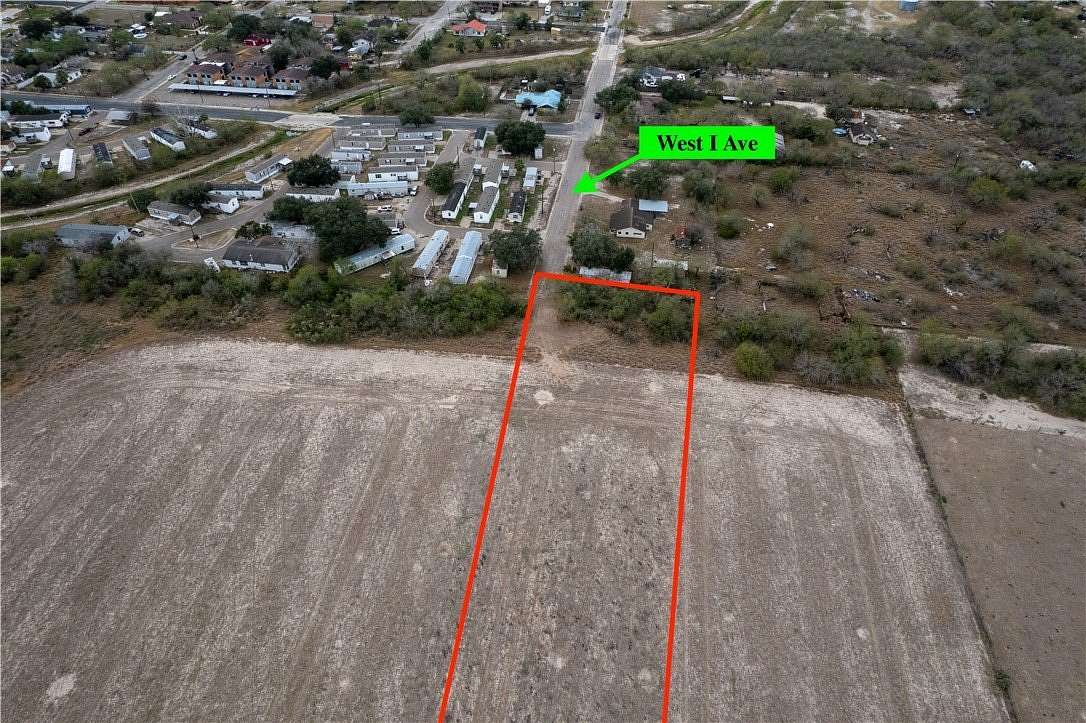 7 Acres of Land for Sale in Kingsville, Texas