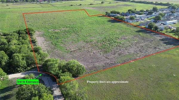9.22 Acres of Residential Land for Sale in Kingsville, Texas