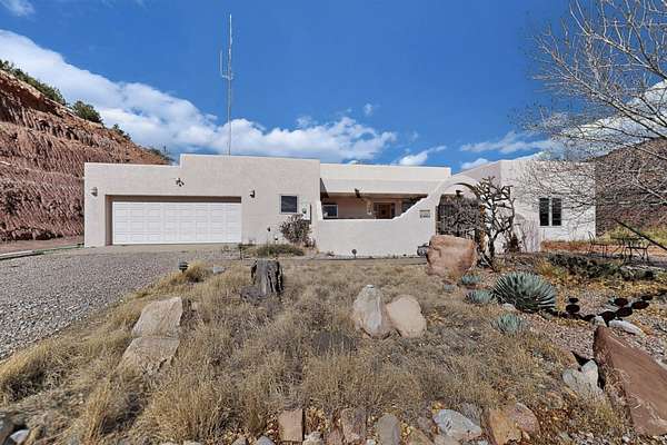 5.73 Acres of Land with Home for Sale in Jemez Pueblo, New Mexico