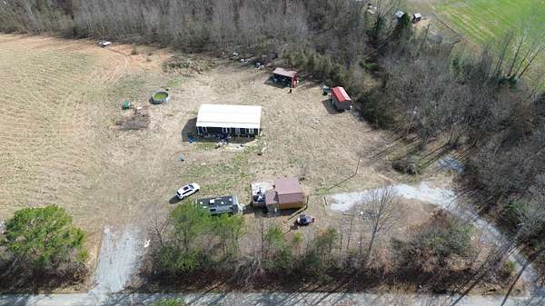 5 Acres of Residential Land for Sale in Williamsburg, Kentucky