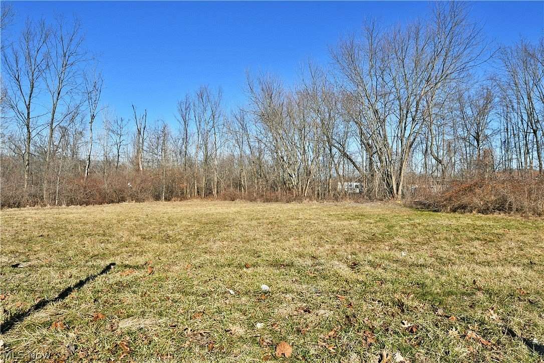 1.13 Acres of Commercial Land for Sale in Warren, Ohio