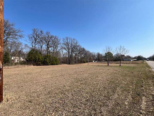 1 Acre of Residential Land for Sale in Tool, Texas
