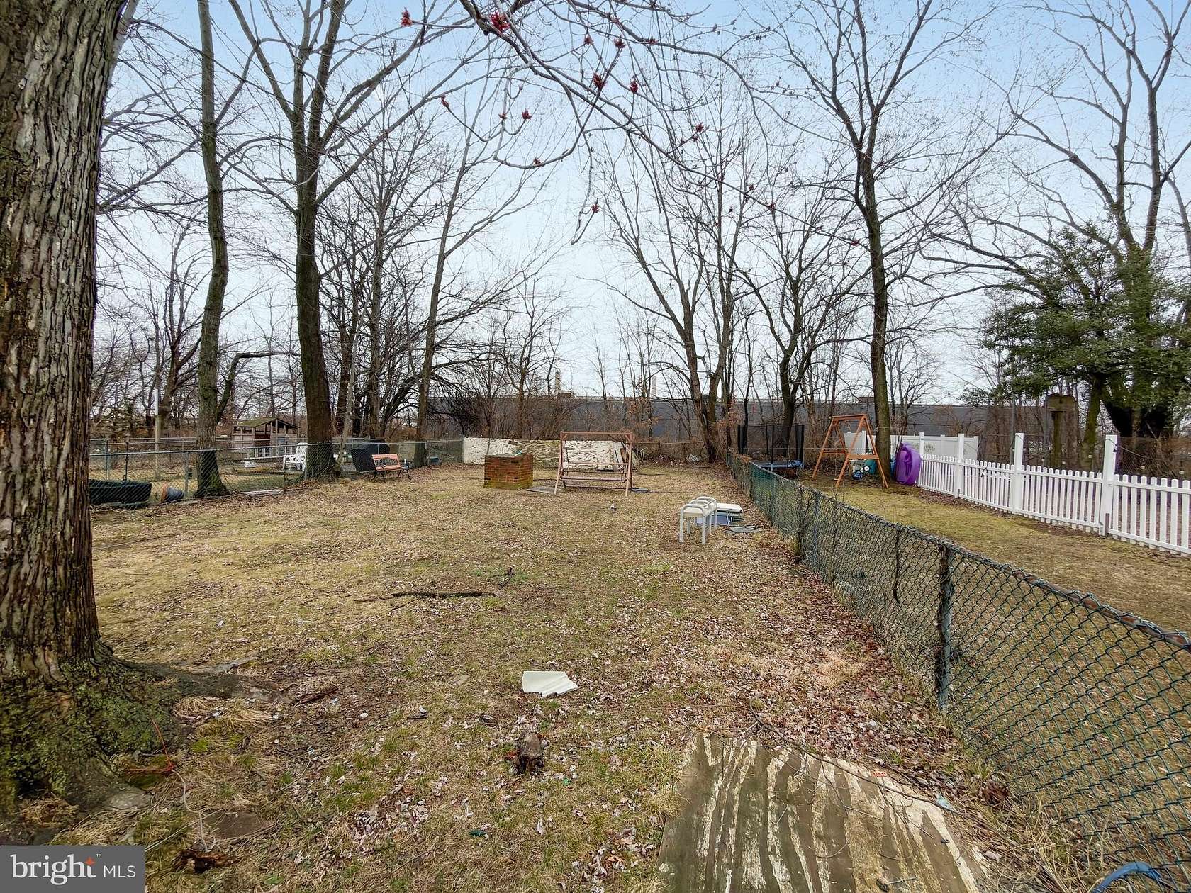 0.04 Acres of Land for Sale in Philadelphia, Pennsylvania