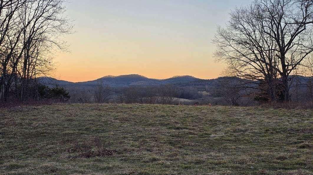 13 Acres of Recreational Land with Home for Sale in Thornfield, Missouri