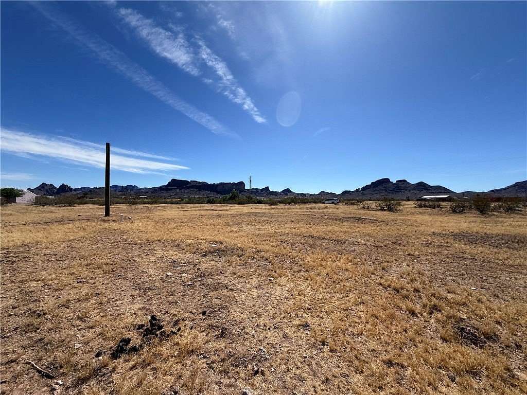 2.36 Acres of Residential Land for Sale in Golden Valley, Arizona