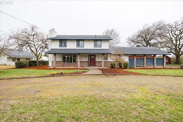 9.72 Acres of Land with Home for Sale in Junction City, Oregon