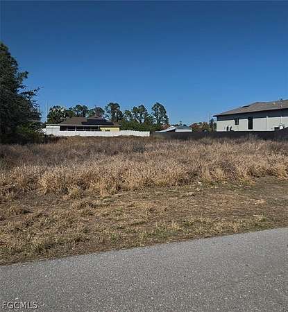 0.25 Acres of Land for Sale in Lehigh Acres, Florida