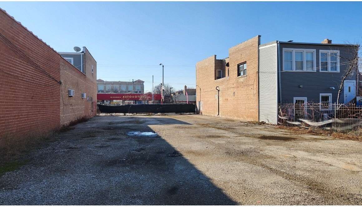 0.07 Acres of Commercial Land for Sale in Chicago, Illinois