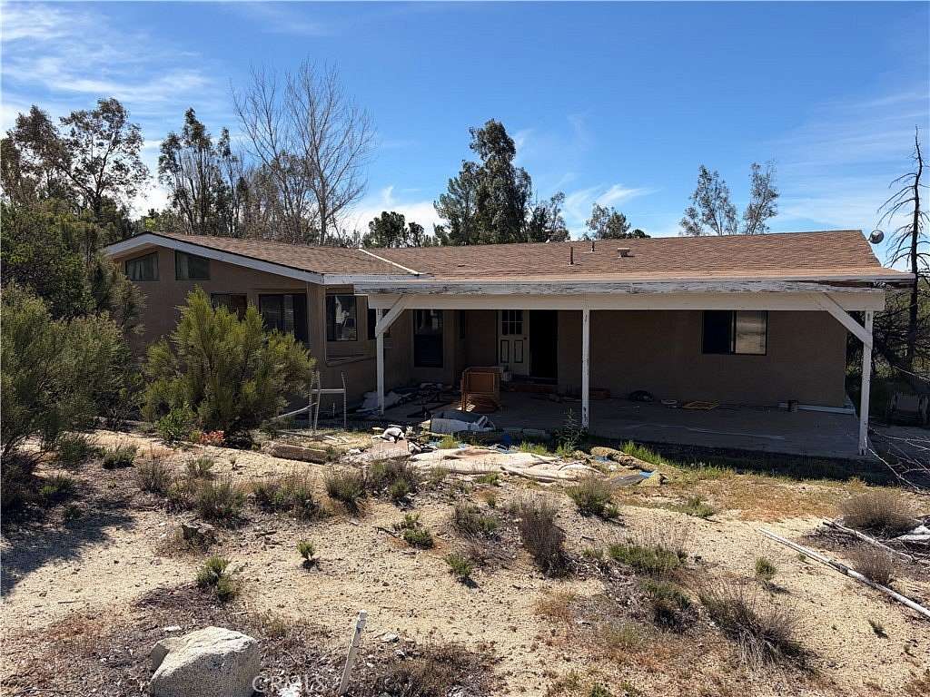 4.3 Acres of Land with Home for Sale in Anza, California