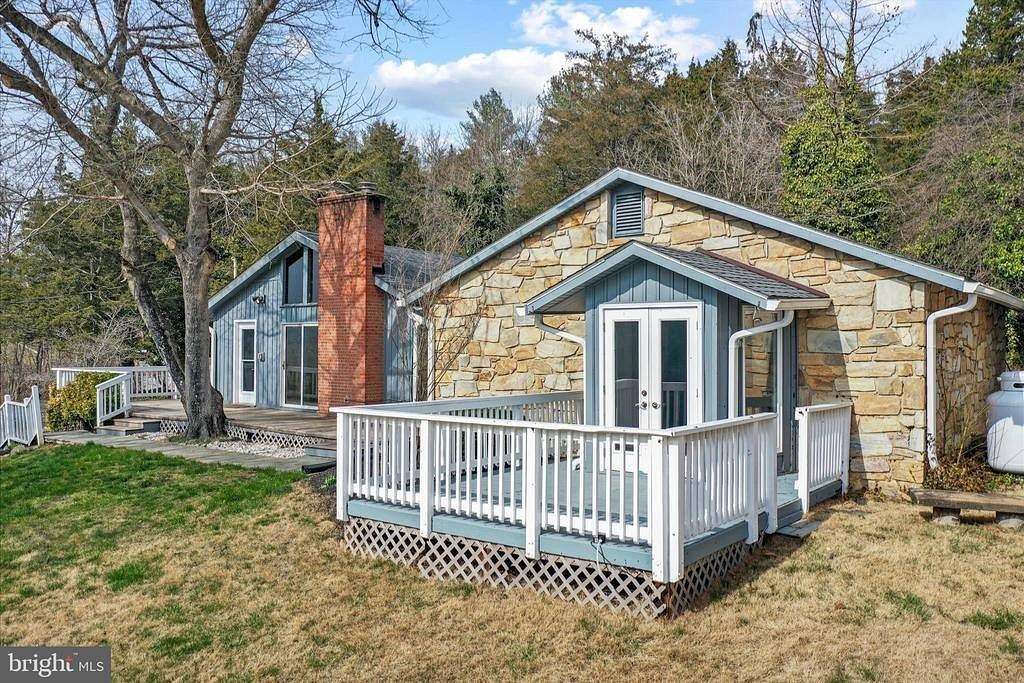 2.12 Acres of Land with Home for Sale in Front Royal, Virginia