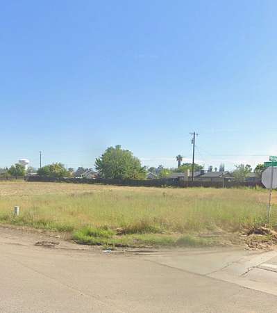 0.3 Acres of Mixed-Use Land for Sale in Madera, California