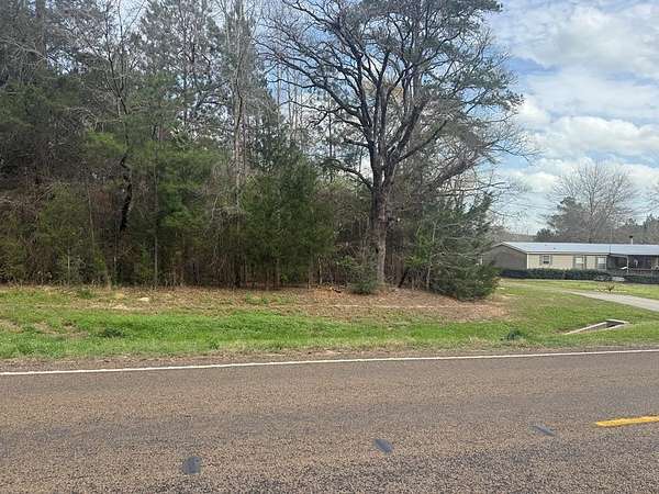 7.72 Acres of Land for Sale in Nacogdoches, Texas