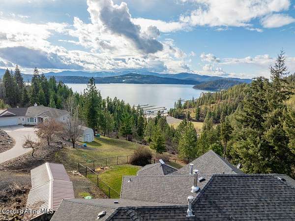 3.37 Acres of Land with Home for Sale in Coeur d'Alene, Idaho