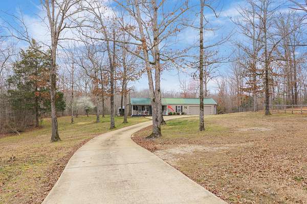 1.89 Acres of Land with Home for Sale in Sugar Tree, Tennessee