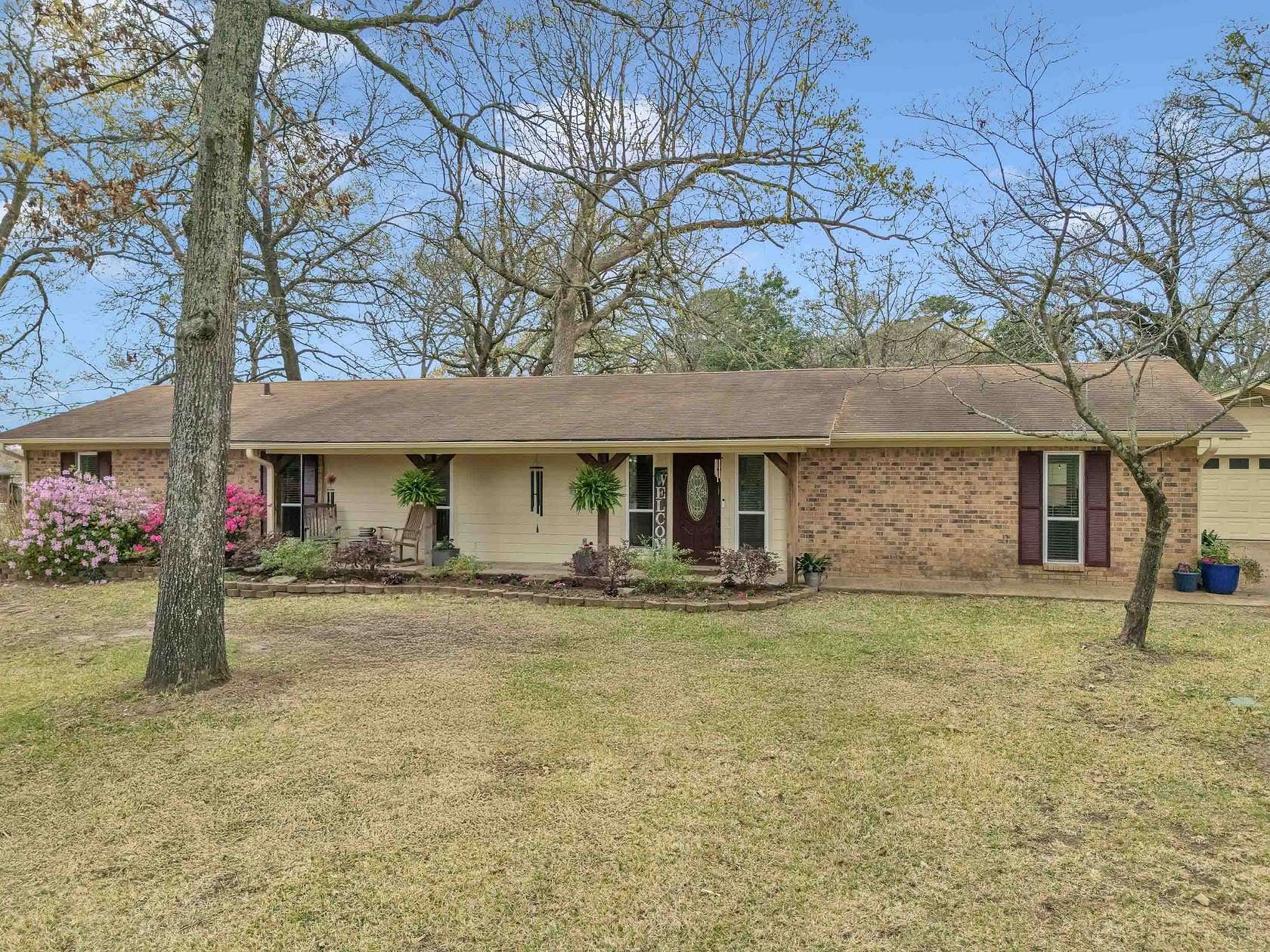 2.4 Acres of Land with Home for Sale in Longview, Texas