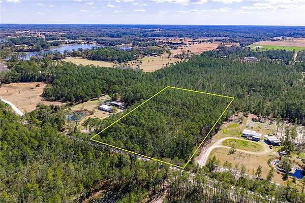 5 Acres of Residential Land for Sale in De Leon Springs, Florida