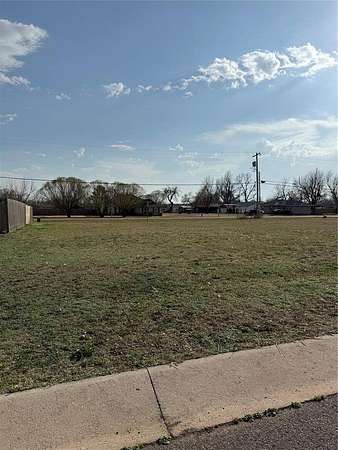 0.2 Acres of Residential Land for Sale in Crescent, Oklahoma