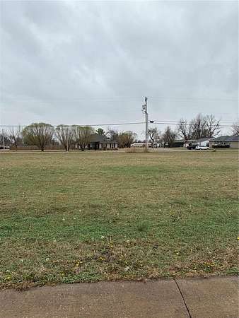 0.2 Acres of Residential Land for Sale in Crescent, Oklahoma