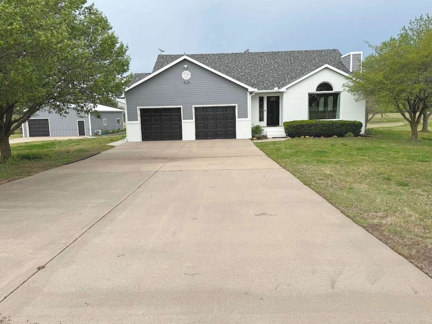 4.8 Acres of Land with Home for Sale in Wellington, Kansas