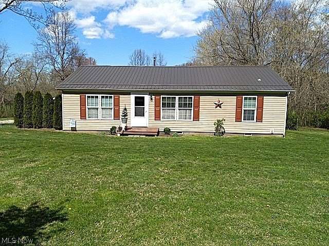 2 Acres of Land with Home for Sale in Zanesville, Ohio