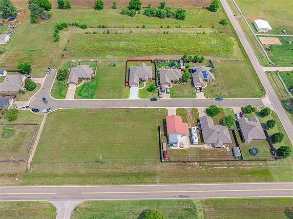 0.21 Acres of Residential Land for Sale in Crescent, Oklahoma