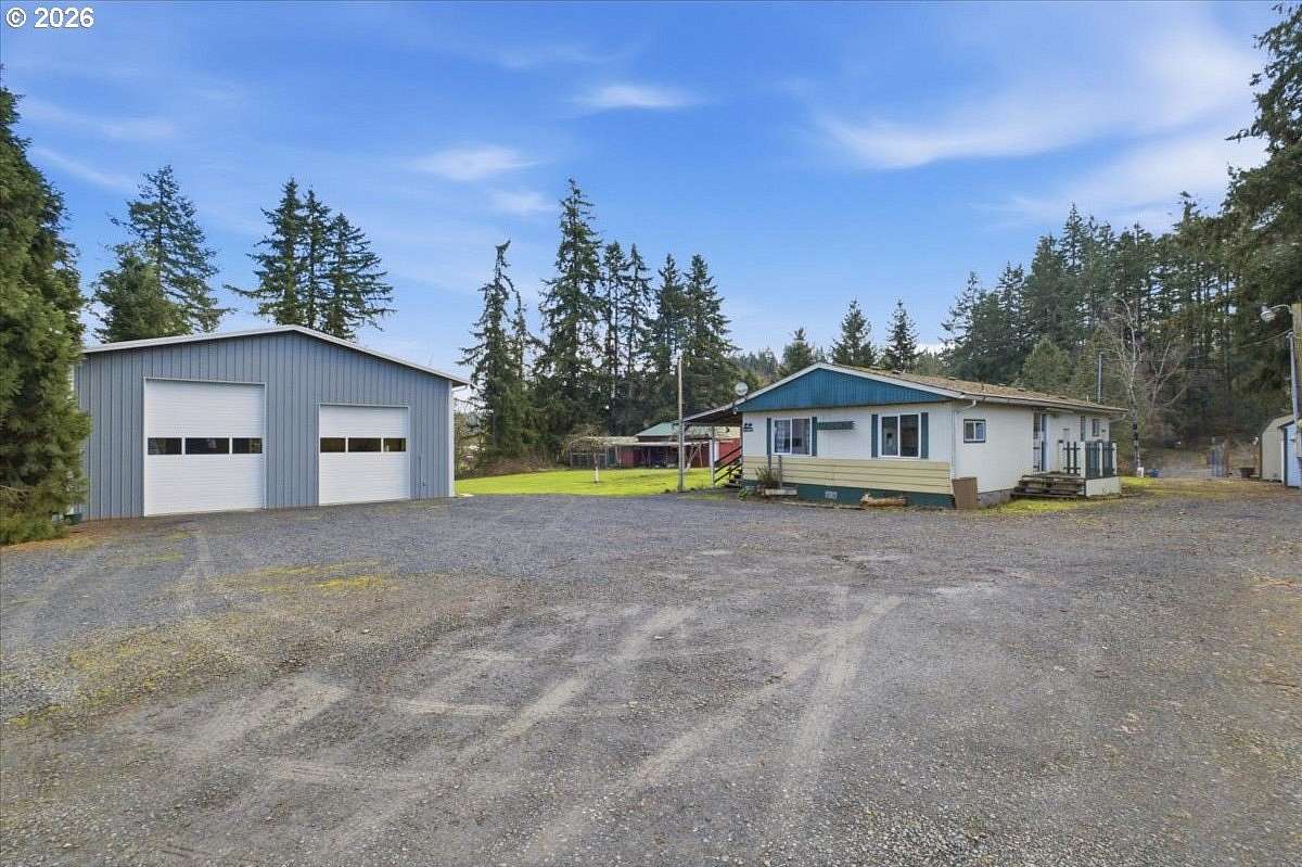 6 Acres of Land with Home for Sale in Lebanon, Oregon