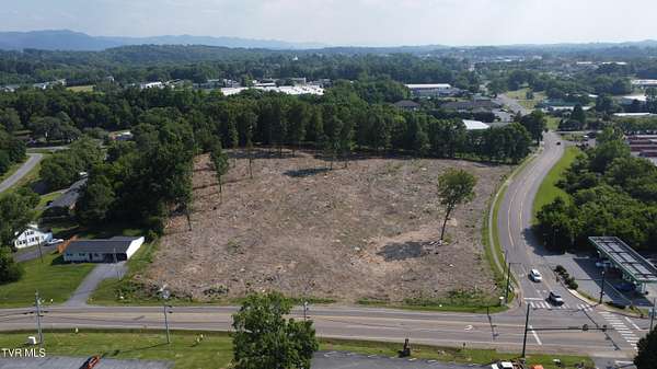 5.5 Acres of Commercial Land for Sale in Johnson City, Tennessee