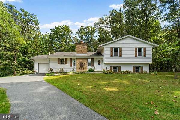 6.87 Acres of Land with Home for Sale in Woodbine, Maryland