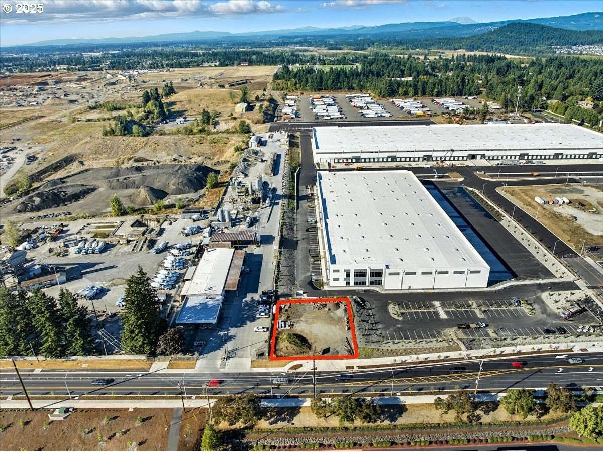 0.32 Acres of Commercial Land for Sale in Vancouver, Washington