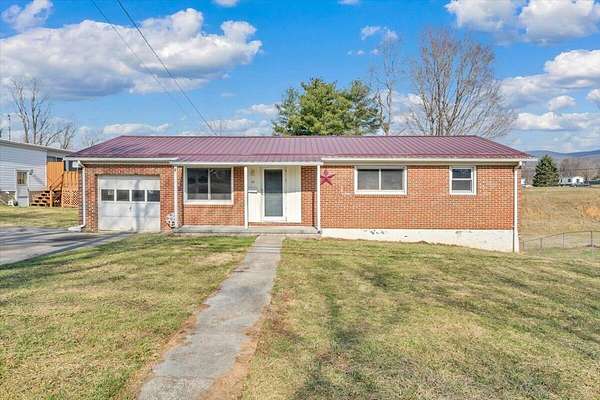 1.78 Acres of Land with Home for Sale in Pearisburg, Virginia