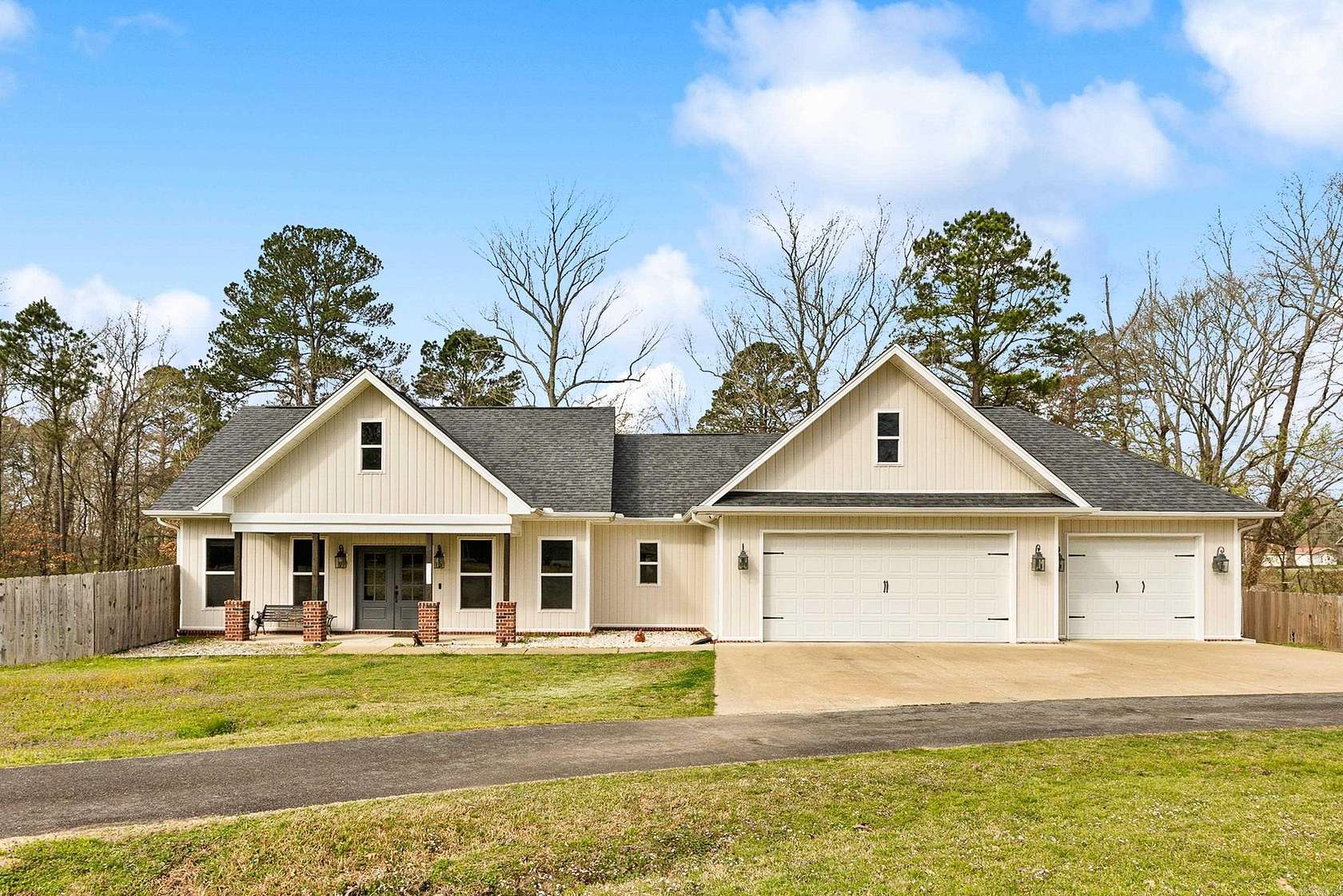 1.56 Acres of Land with Home for Sale in Haskell, Arkansas