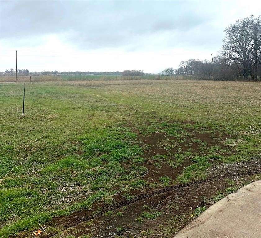 0.94 Acres of Residential Land for Sale in Shawnee, Oklahoma