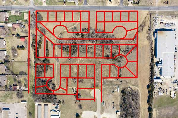 17 Acres of Mixed-Use Land for Sale in El Dorado, Kansas