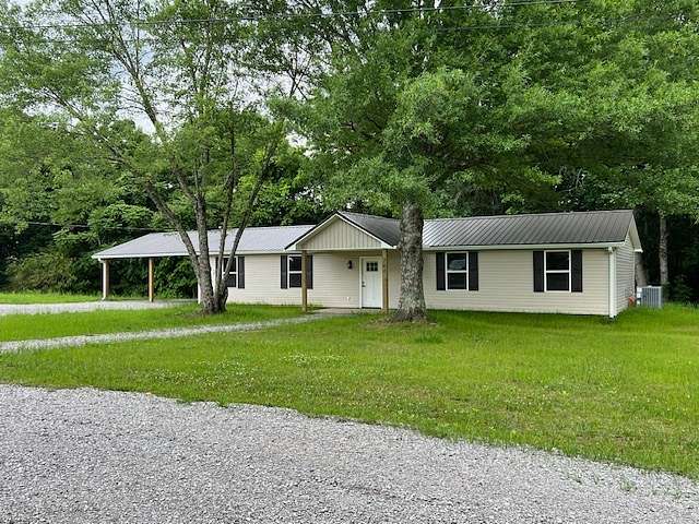 4 Acres of Land with Home for Sale in Pulaski, Tennessee